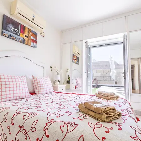 فيلة Cozy In Madronal De Fanabe With Large Private Pool أذيخي